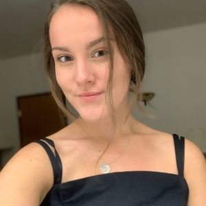 Meet your Posher, Mackenzie